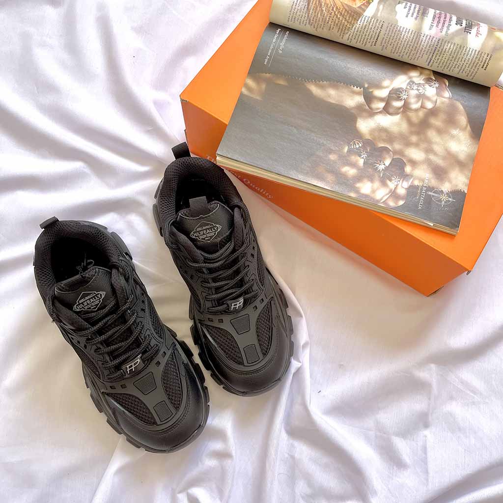 کتونی بالنسیاگا Balenciaga